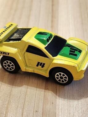 Maisto Firestone Exist PB-DTR Diecast Car Toy